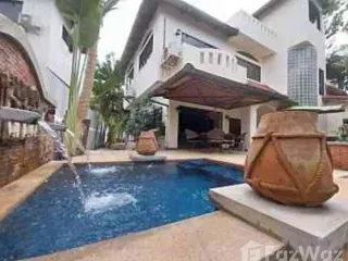À louer 3 chambres maison à Bang Lamung, Chonburi