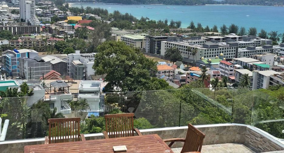 À vendre 3 chambres maison de ville à Kathu, Phuket