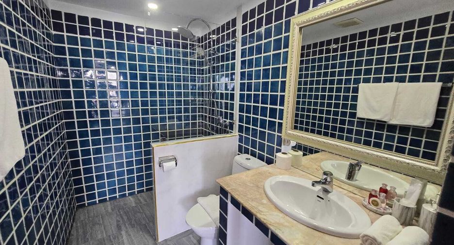 For sale 3 bedrooms townhouse in Kathu, Phuket