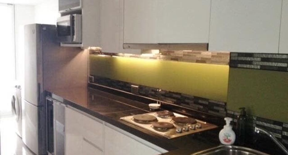Condo en alquiler y en venta de 2 habitaciones en Huai Khwang, Bangkok