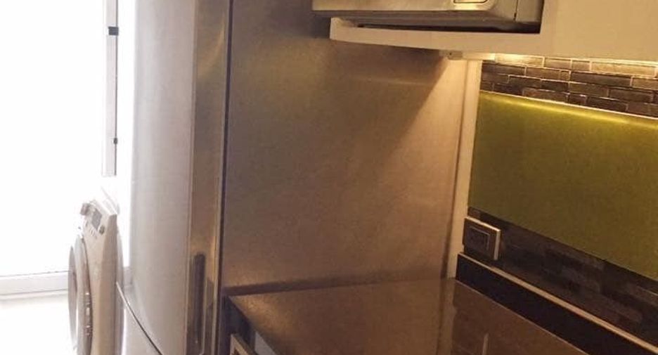Condo en alquiler y en venta de 2 habitaciones en Huai Khwang, Bangkok