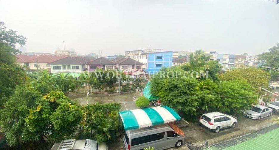 À vendre 2 chambres maison de ville à Bang Kruai, Nonthaburi
