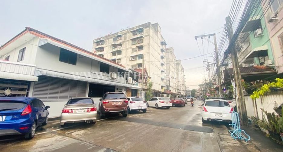 À vendre 2 chambres maison de ville à Bang Kruai, Nonthaburi