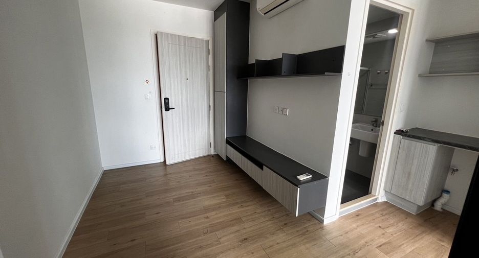 For sale studio condo in Si Racha, Chonburi