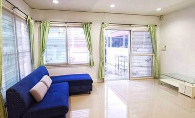 Reihenhaus zur Miete mit 2 Zimmer in Nong Khae, Saraburi