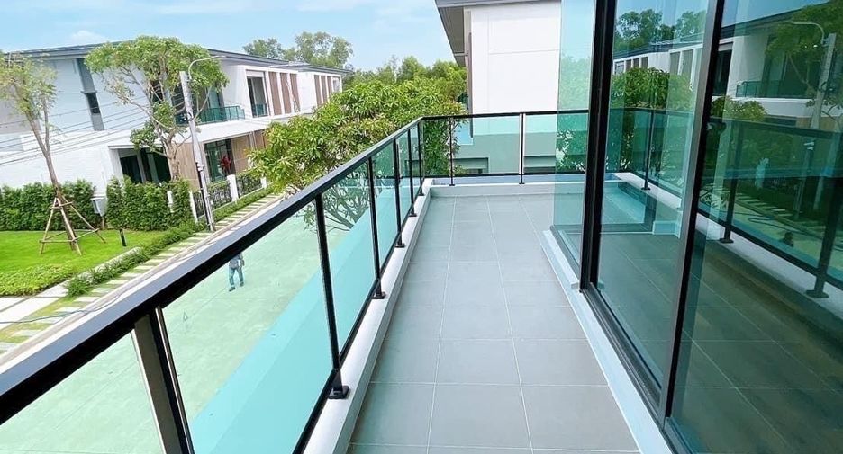 For sale 4 bedrooms house in Pak Kret, Nonthaburi
