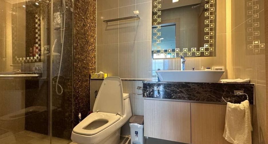 For rent 2 bedrooms condo in Bang Lamung, Chonburi