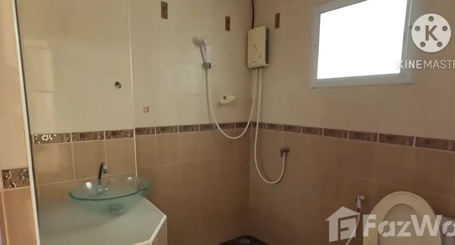 For sale 60 bedrooms hotel in Nakhon Chai Si, Nakhon Pathom