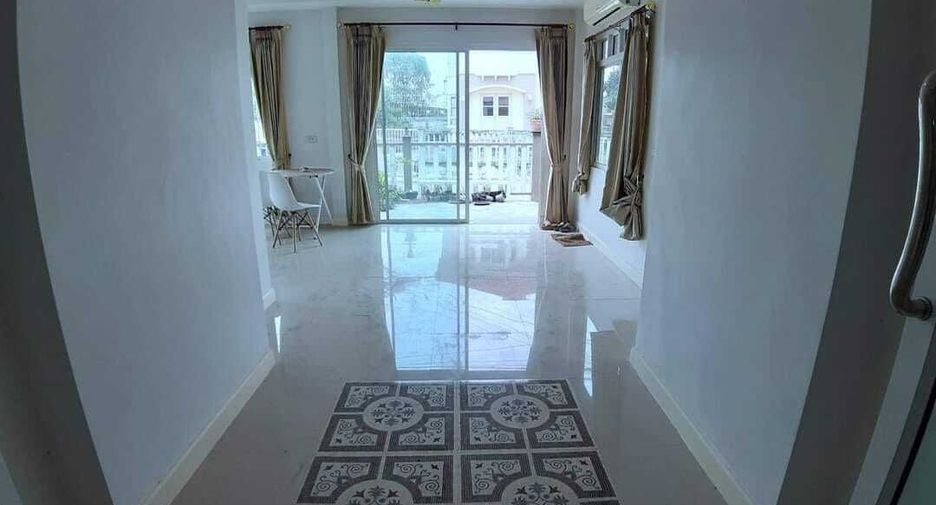 For sale 4 ベッドルーム house in Bang Bo, Samut Prakan