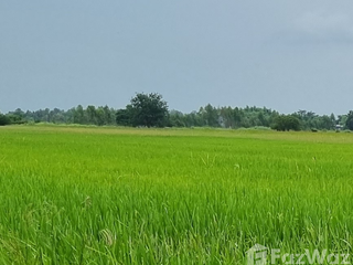 Продажа Участок в Phrom Phiram, Пхитсанулок
