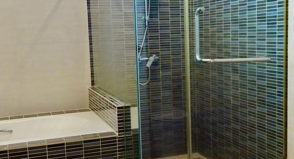 À vendre 4 chambres maison à Bang Lamung, Chonburi