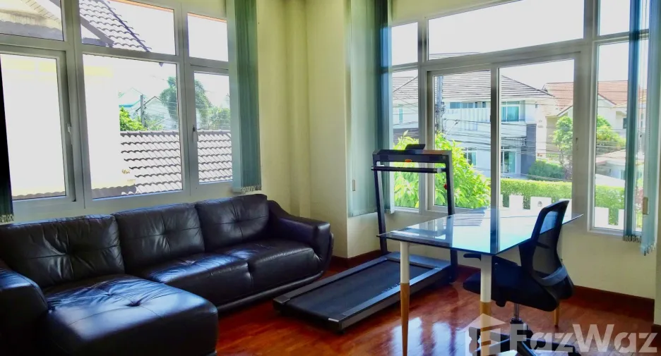 À vendre 4 chambres maison à Bang Lamung, Chonburi