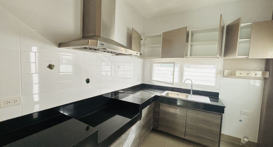 À vendre 4 chambres maison à Mueang Phuket, Phuket