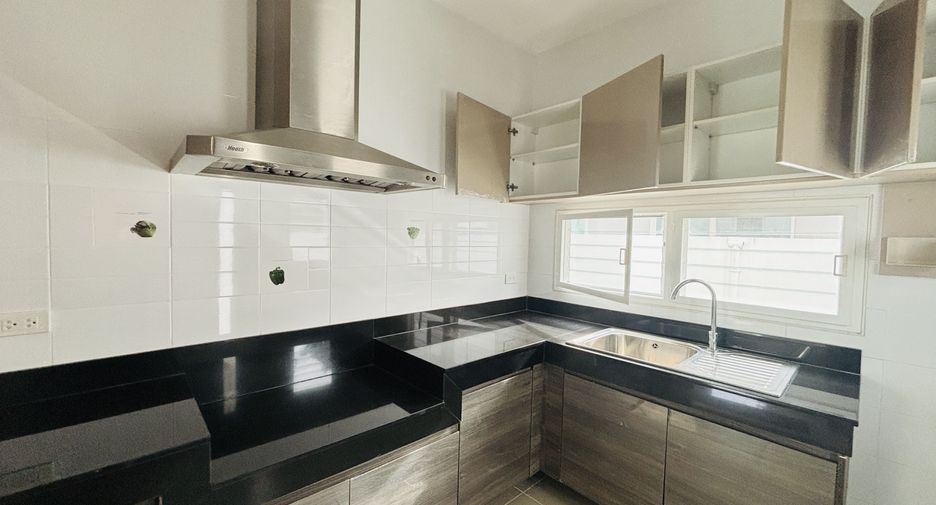 À vendre 4 chambres maison à Mueang Phuket, Phuket