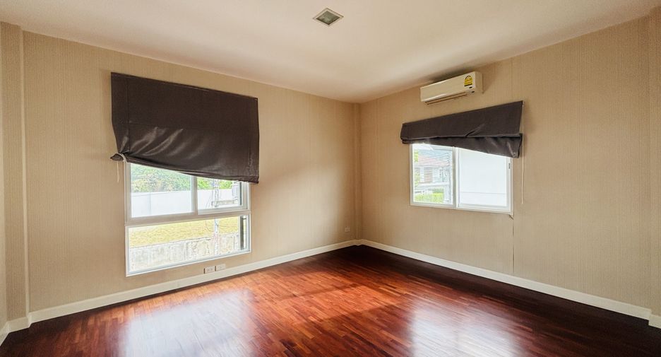 For sale 4 ベッドルーム house in Mueang Phuket, Phuket