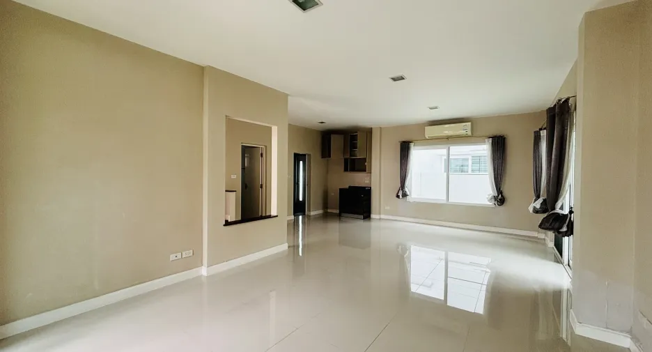 For sale 4 ベッドルーム house in Mueang Phuket, Phuket