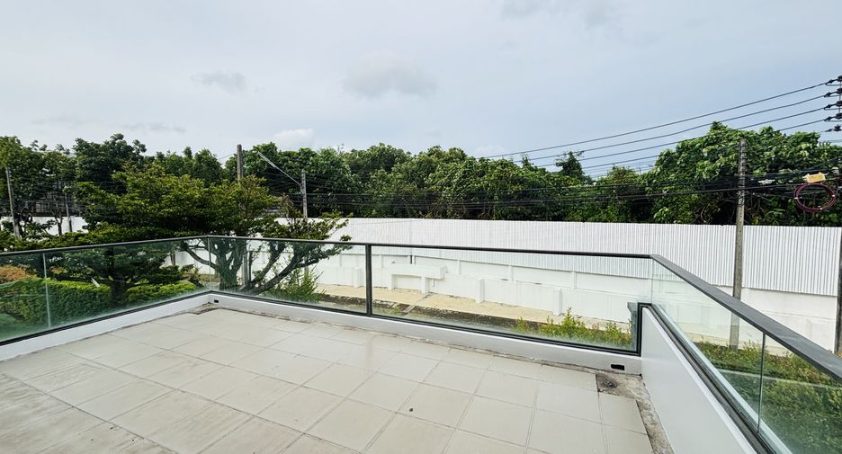 For sale 4 ベッドルーム house in Mueang Phuket, Phuket