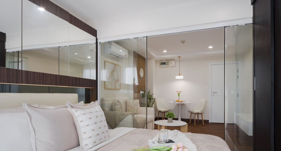 For sale 1 bed condo in Khan Na Yao, Bangkok