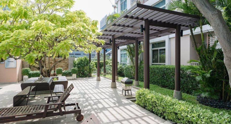 For sale and for rent 1 bed condo in Bang Na, Bangkok