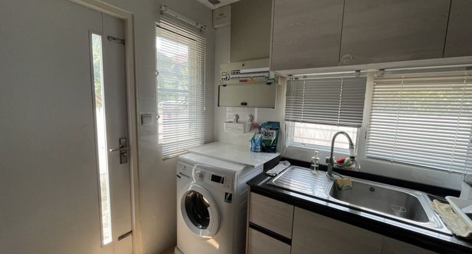 For sale 4 bedrooms house in Bang Bon, Bangkok