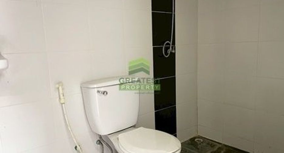 Büro zum Kauf mit 3 Zimmer in Phra Phrom, Nakhon Si Thammarat