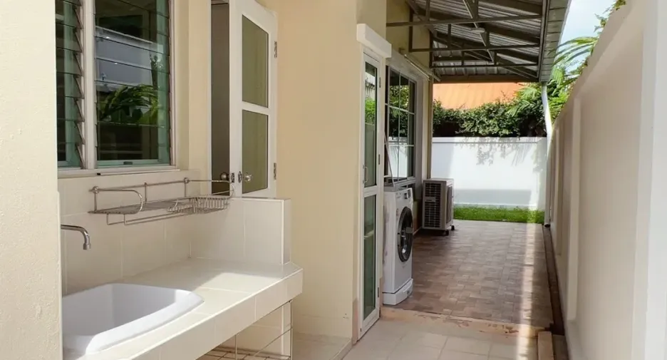 For rent 3 bedrooms house in Mueang Phuket, Phuket