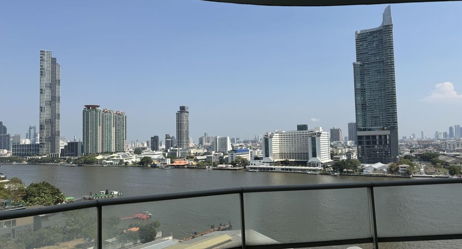 For sale 4 bedrooms condo in Bang Kho Laem, Bangkok