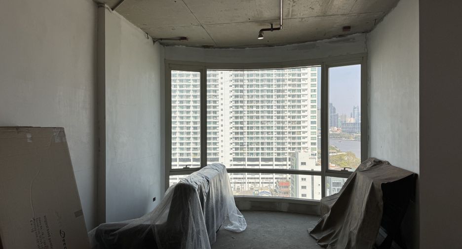 For sale 4 bedrooms condo in Bang Kho Laem, Bangkok