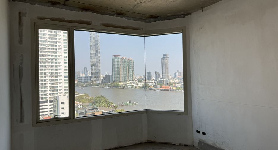 For sale 4 bedrooms condo in Bang Kho Laem, Bangkok
