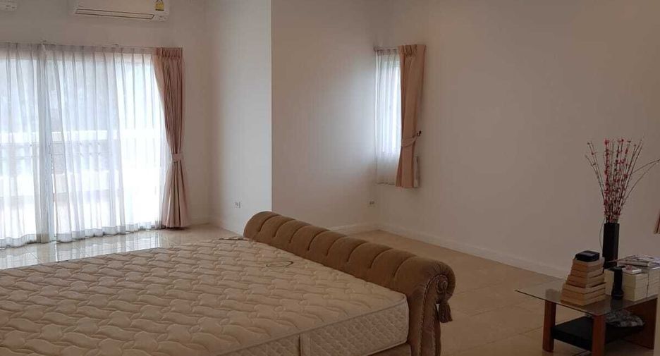 For sale 4 bedrooms house in Mueang Chiang Rai, Chiang Rai