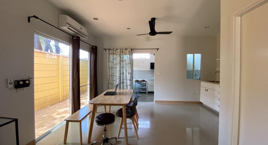 For sale 4 ベッドルーム townhouse in Suan Luang, Bangkok