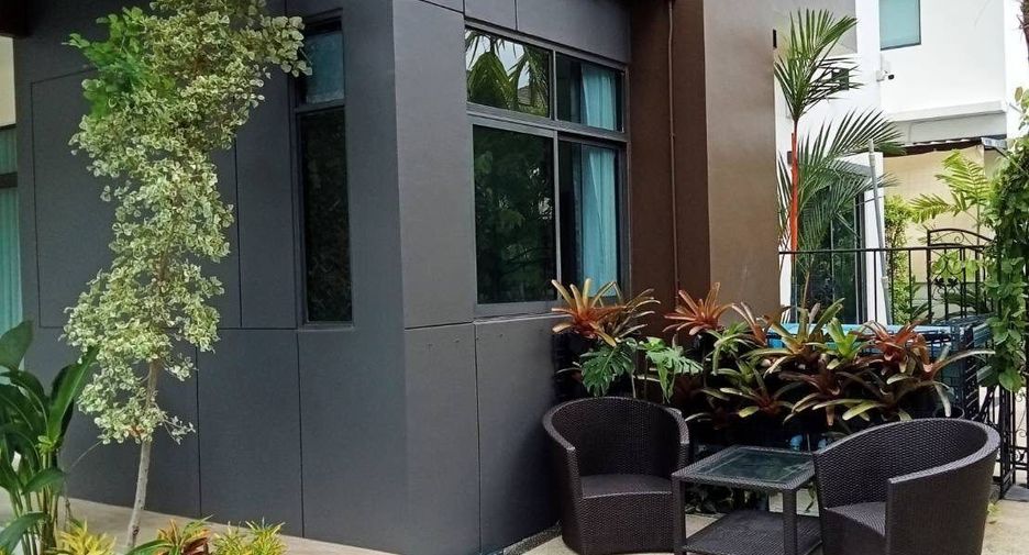 For rent 4 bedrooms house in Pak Kret, Nonthaburi