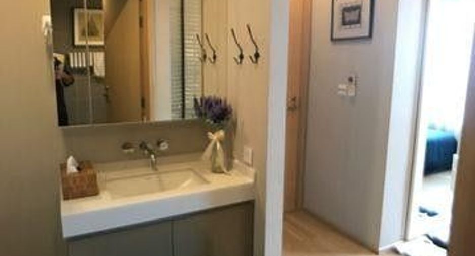 For sale 2 bedrooms condo in Khlong Toei, Bangkok