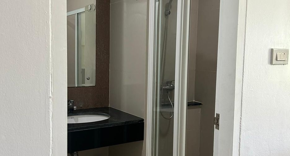 For rent 2 bedrooms condo in Kathu, Phuket