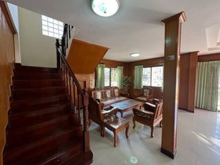 Haus zum Kauf mit 3 Zimmer in Thung Khru, Bangkok