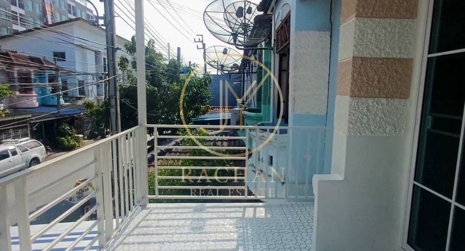 For sale 2 ベッドルーム townhouse in Sai Noi, Nonthaburi