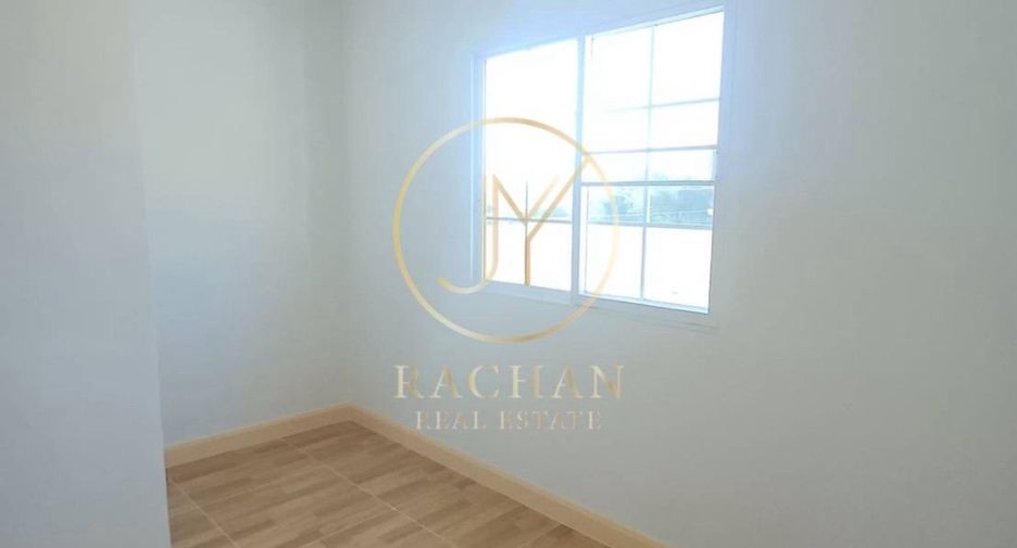 For sale 2 ベッドルーム townhouse in Sai Noi, Nonthaburi