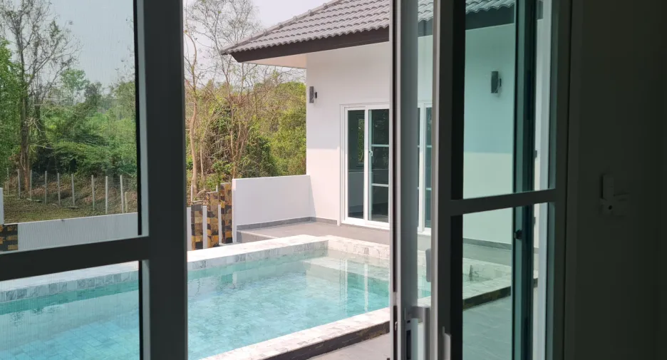 For sale 3 bedrooms villa in Mueang Chiang Rai, Chiang Rai