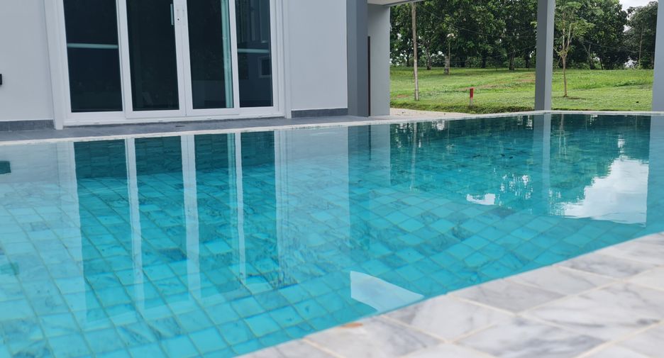 For sale 3 bedrooms villa in Mueang Chiang Rai, Chiang Rai