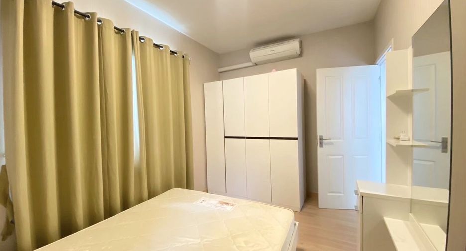 For sale 3 bedrooms house in Si Racha, Chonburi