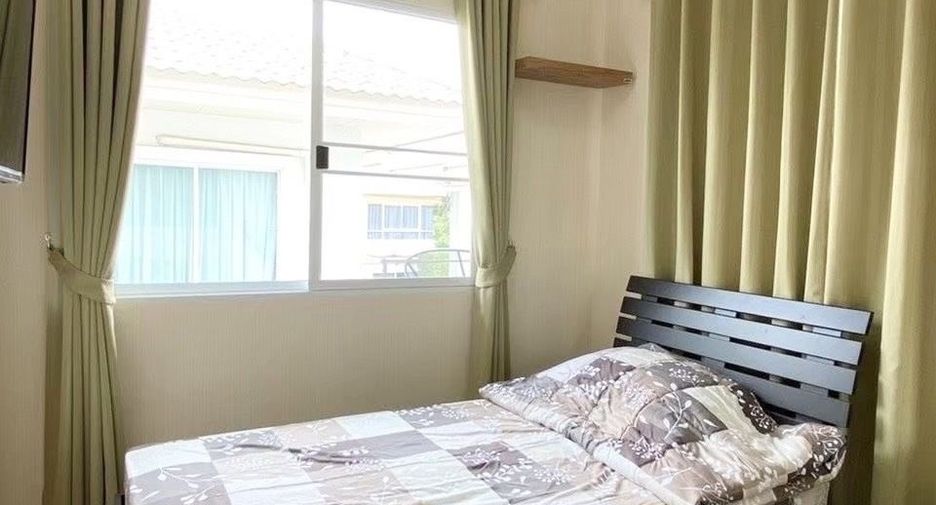 For sale 3 bedrooms house in Si Racha, Chonburi
