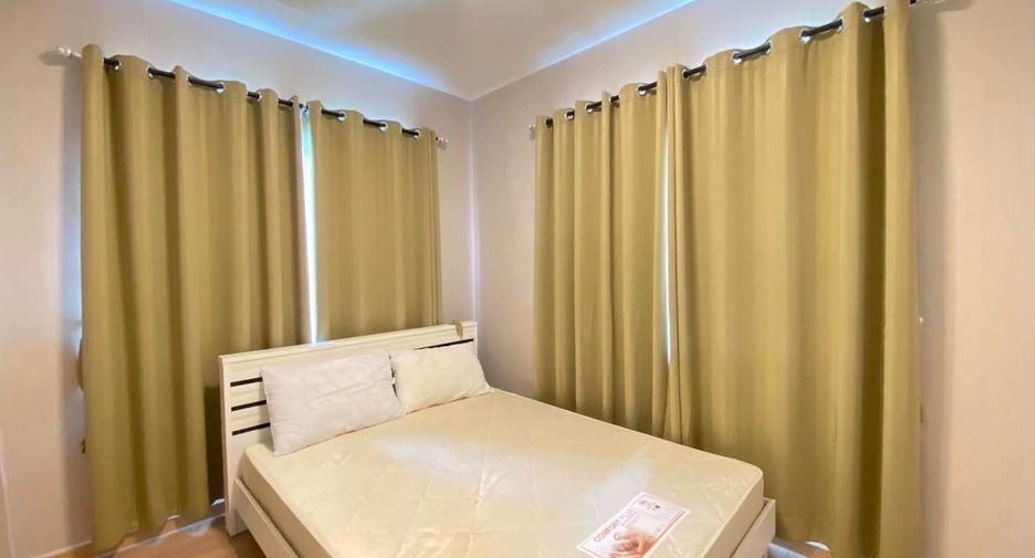 For sale 3 bedrooms house in Si Racha, Chonburi