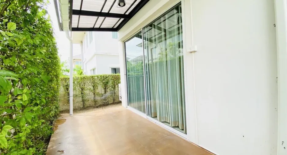 For sale 3 bedrooms house in Si Racha, Chonburi