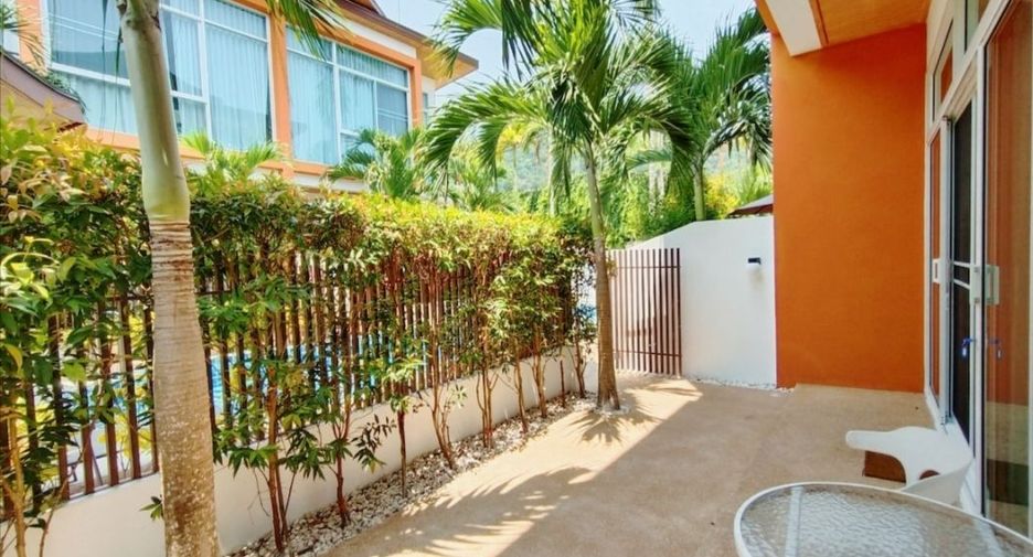 Casa adosada en venta de 3 habitaciones en Kathu, Phuket