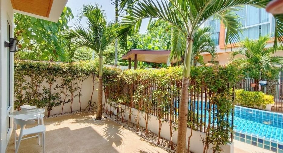 Casa adosada en venta de 3 habitaciones en Kathu, Phuket