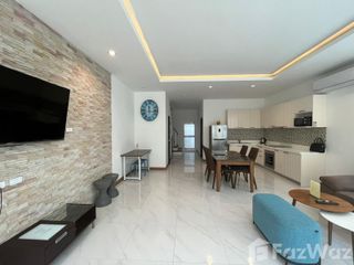 Продажа 3 спальни таунхаус в Катху, Пхукет