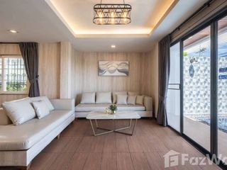 For rent 4 bedrooms villa in Bang Lamung, Chonburi