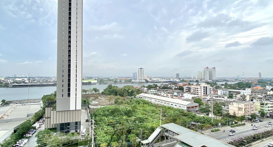 For sale 2 bedrooms condo in Bang Kho Laem, Bangkok