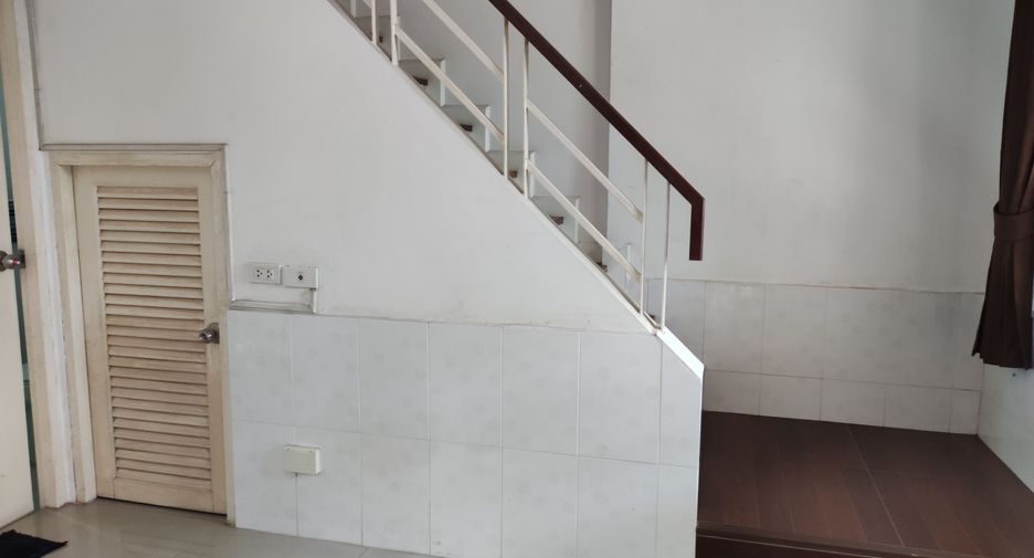 For sale 3 ベッドルーム townhouse in Mueang Pathum Thani, Pathum Thani