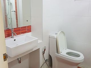 Продажа студия кондо в Пхра Кханонг, Бангкок